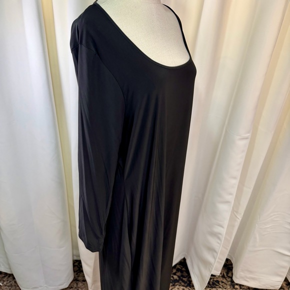 NWT Boohoo ‘Plus Premium Heavy Weight Slinky Long Sleeve Maxi Dress’ in Black 22 - Picture 14 of 14